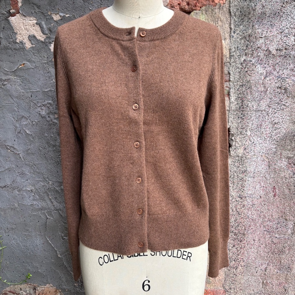 White&Warren Cashmere Crewneck Cardigan